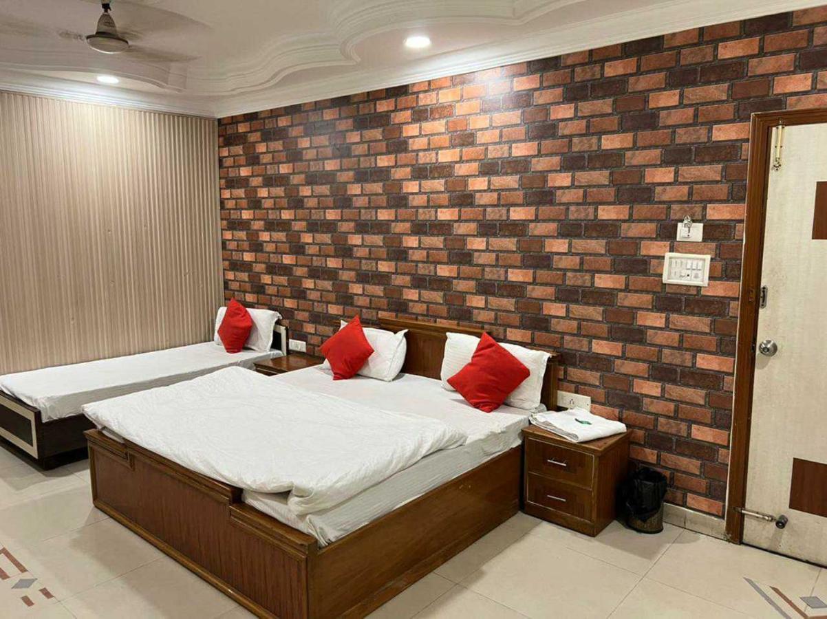 Hotel Anand อัมริตสา ภายนอก รูปภาพ