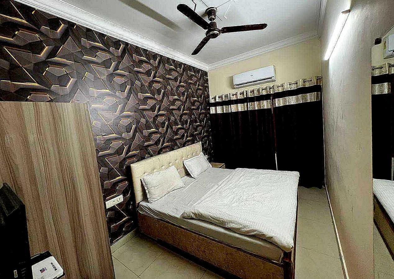 Hotel Anand อัมริตสา ภายนอก รูปภาพ