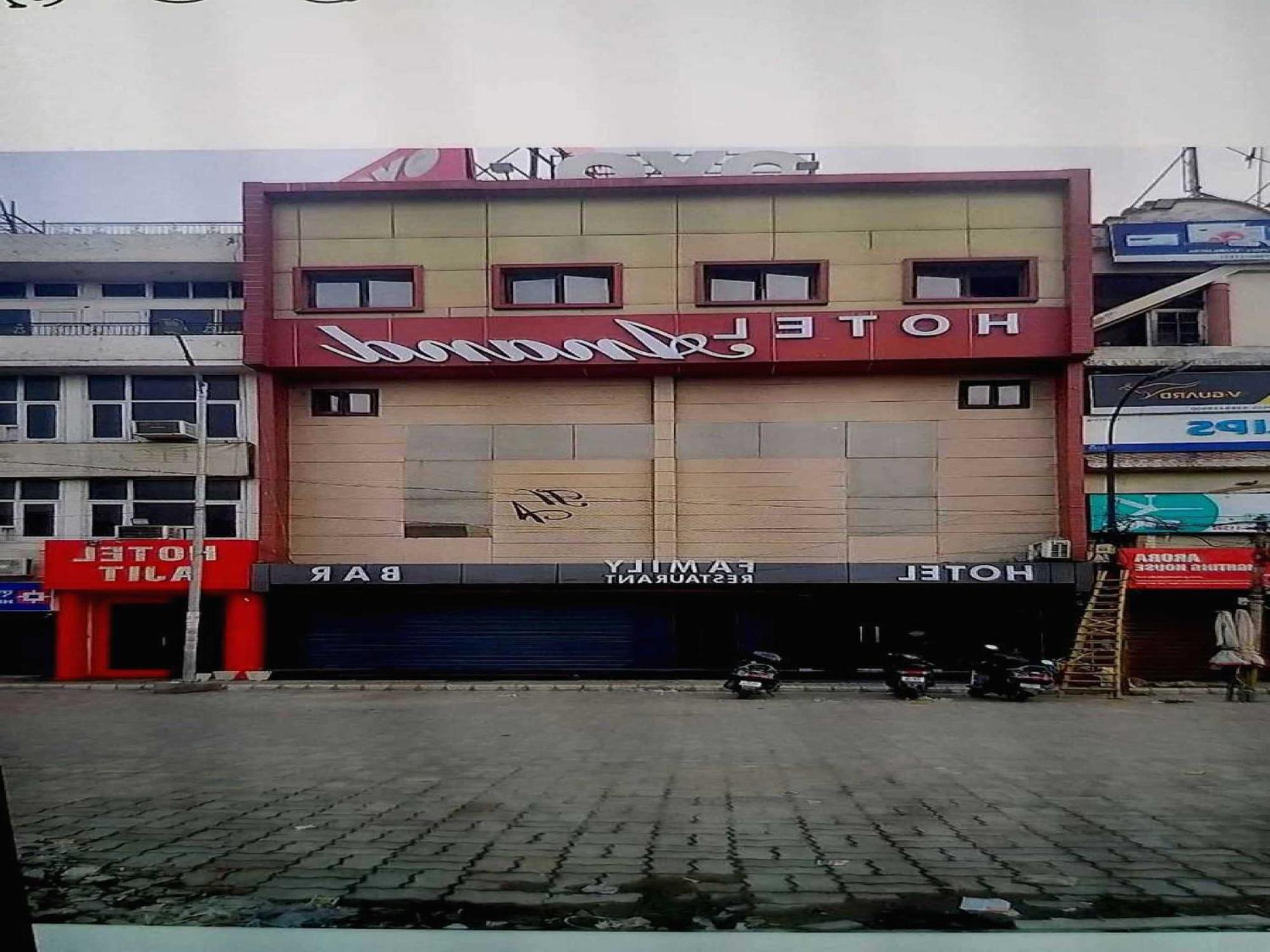 Hotel Anand อัมริตสา ภายนอก รูปภาพ